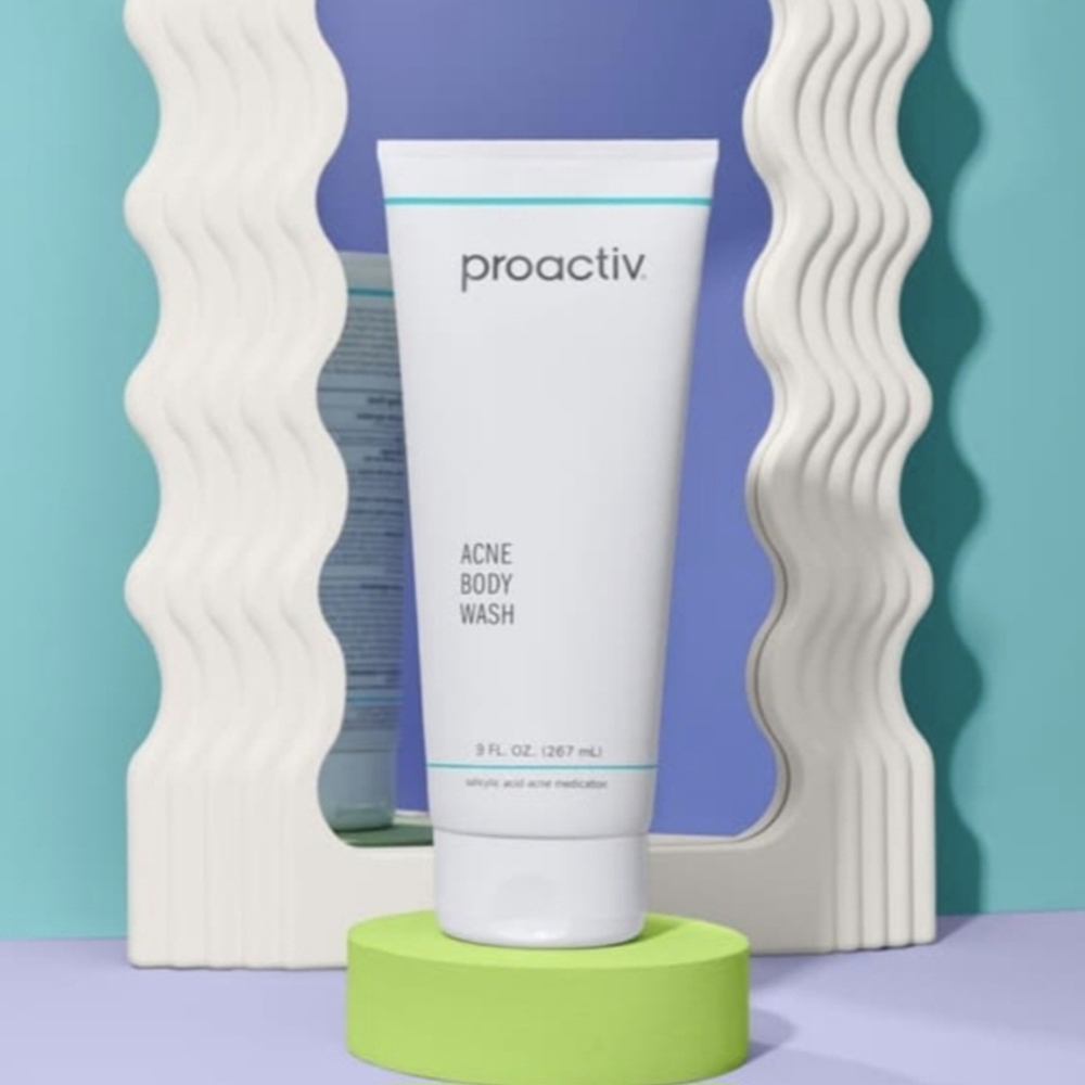 🎊🎊NEW🎊🎊 3FL OZ Proactiv Body Wash